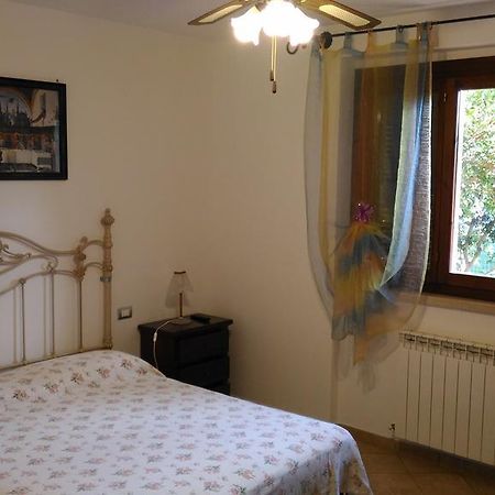 Villa San Nicola B&B Follonica Phòng bức ảnh
